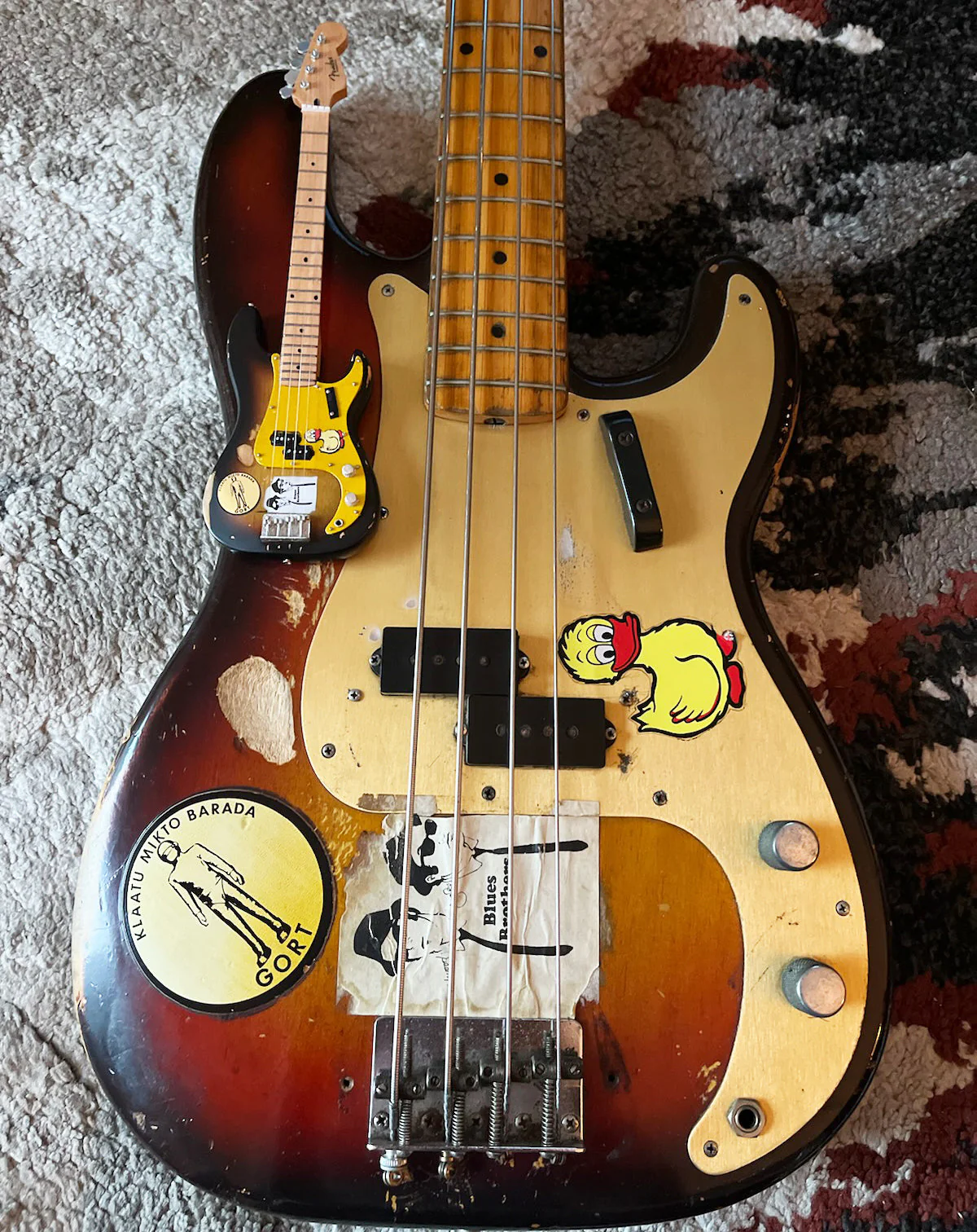 Duck Dunn Original '59 Fender™ Precision Bass™ Duck Bass Miniature Model - Image 8
