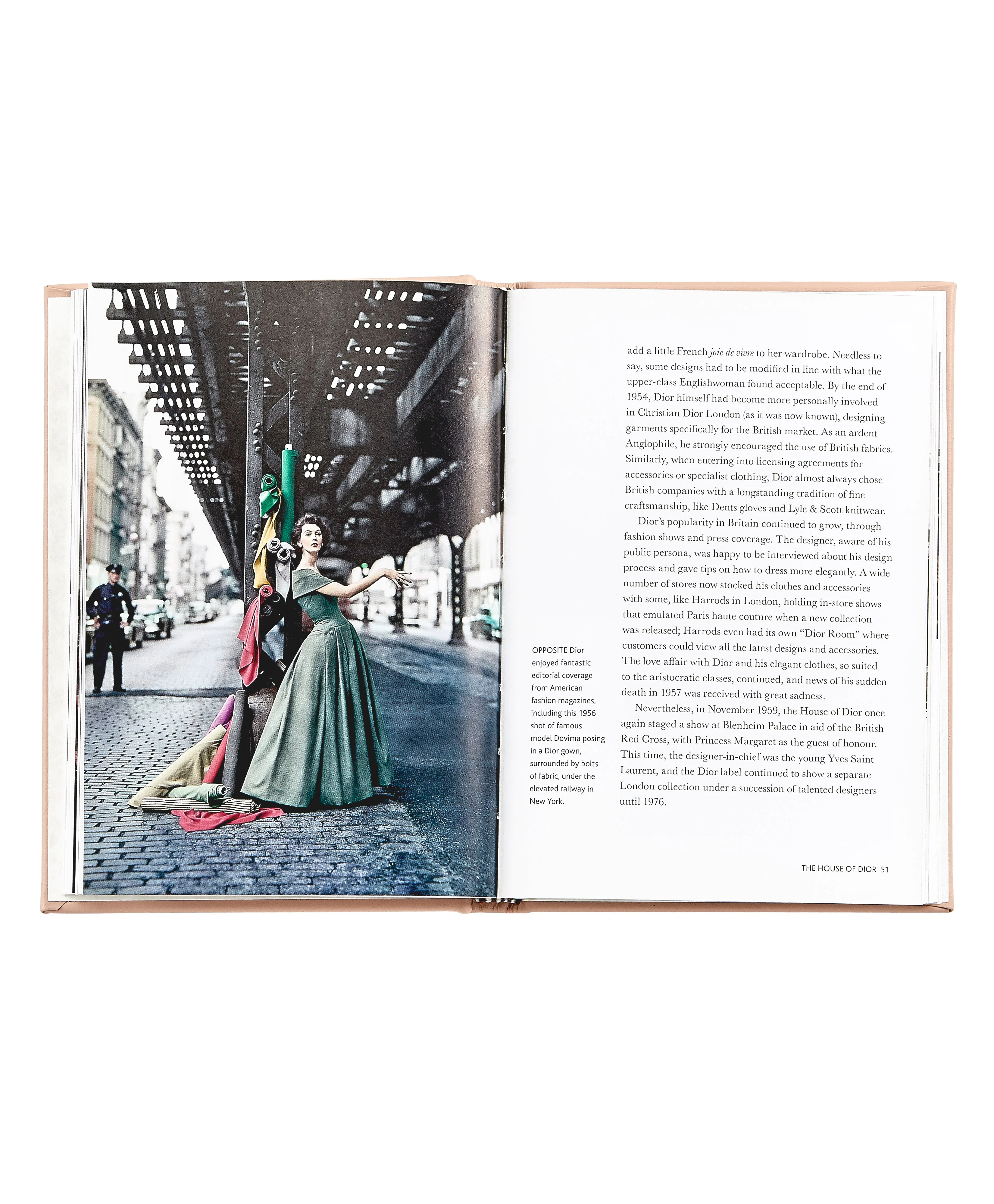 Little Book of Dior - Image 4
