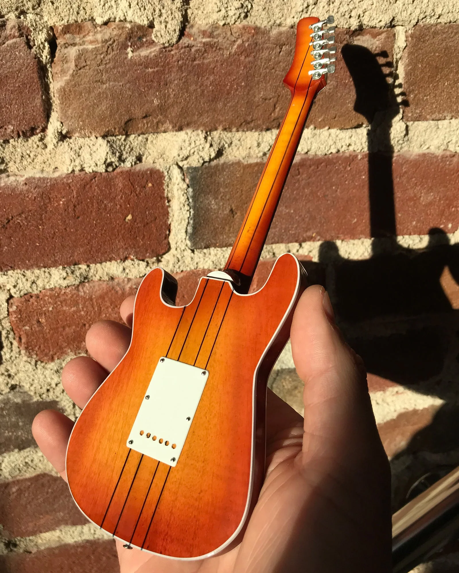 Stevie Ray Vaughan SRV Set of 3 Mini Guitar Replica Collectibles - Officially Licensed Fender - Image 8