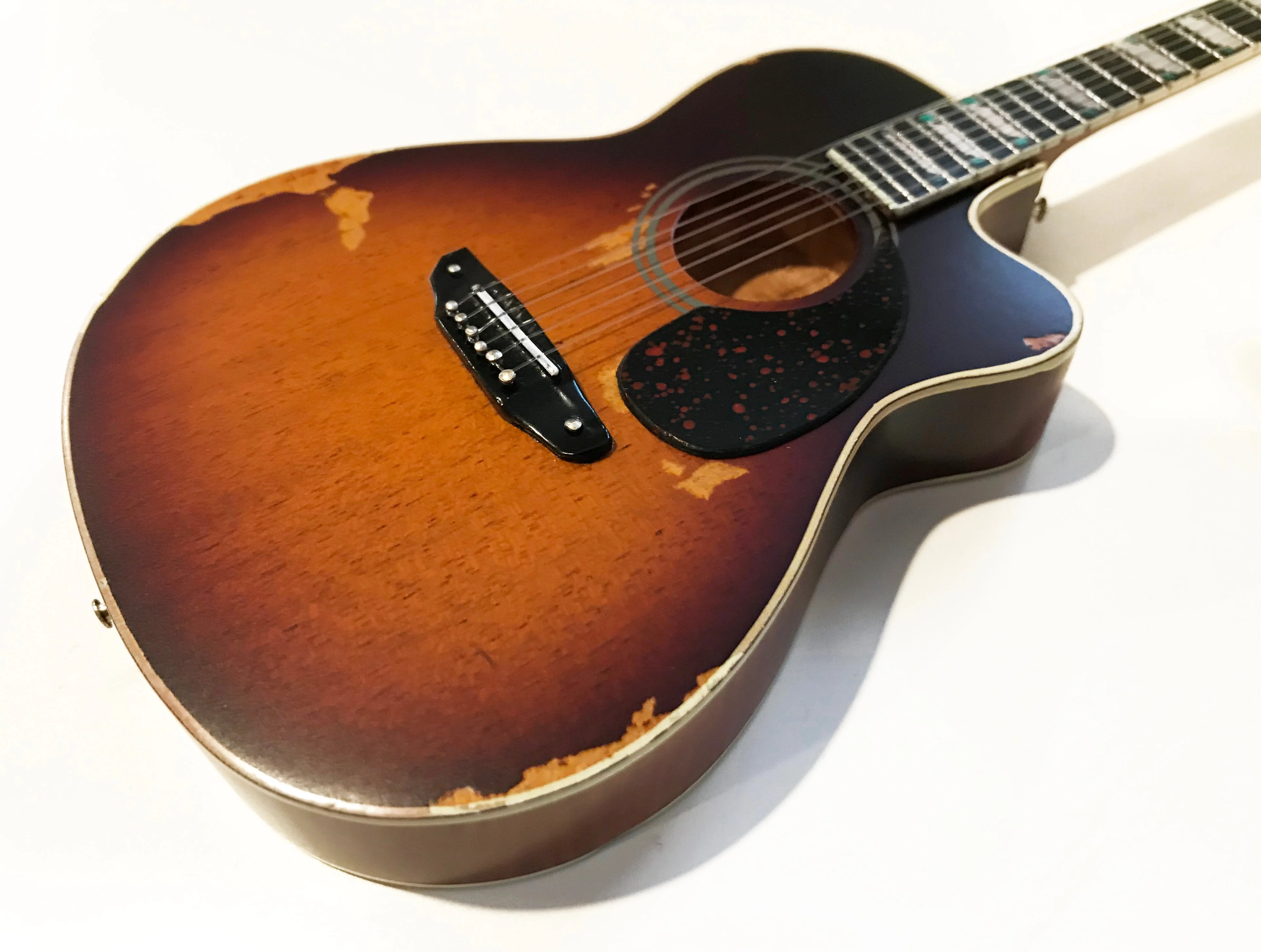 Toby Keith Signature Sunburst Acoustic Mini Guitar - Image 6